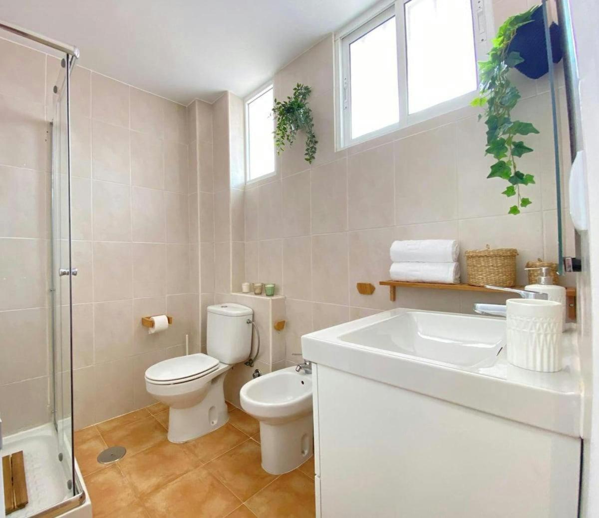 Apartamento Soleado Reformado 2 Hab. En Playamar *